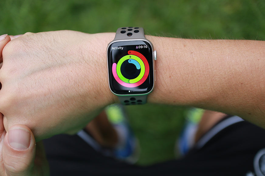 You can see the activity tracker on the Apple Watch 8.